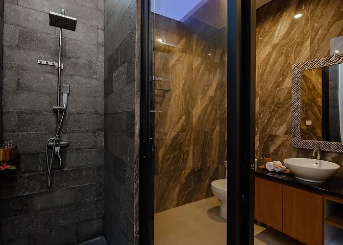 Luxury Nanda Villa *