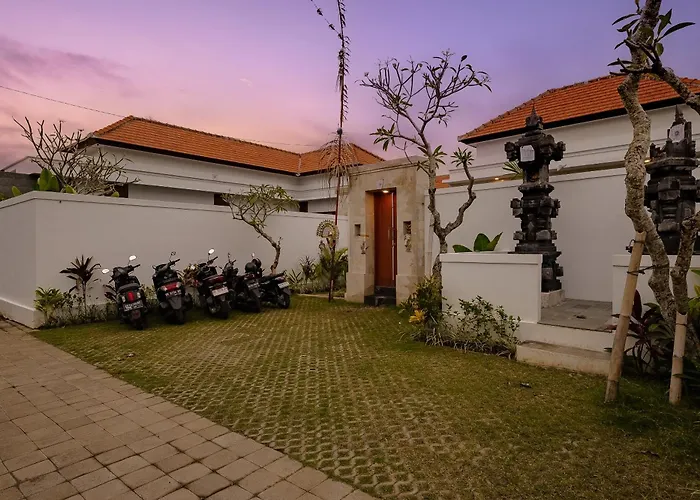 Luxury Nanda *